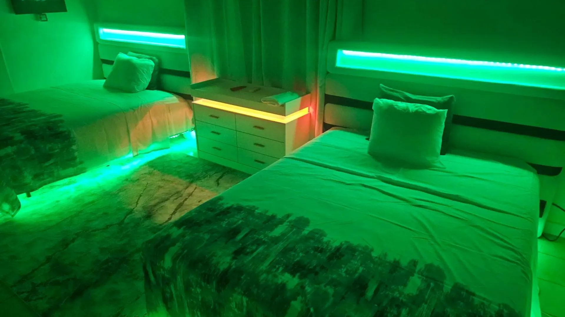 Big Apple Hotel Μοντέγκο Μπέυ 4*,  Τζαμάικα