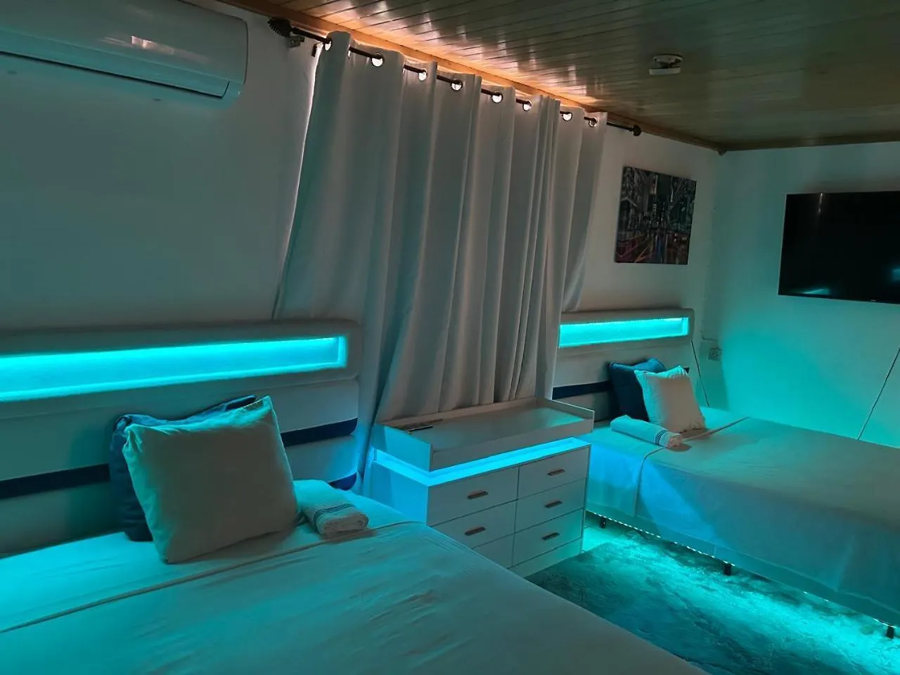 Big Apple Hotel Μοντέγκο Μπέυ